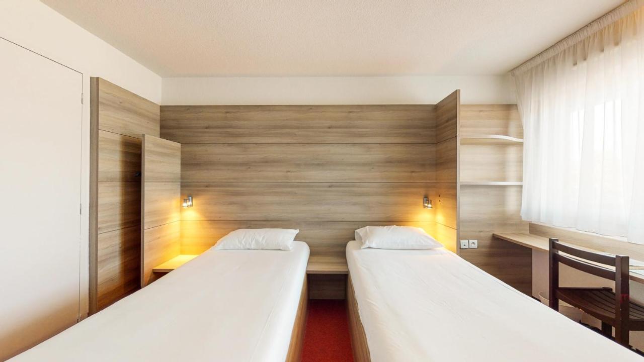 Everhotel De Tarbes-Ibos Exterior foto